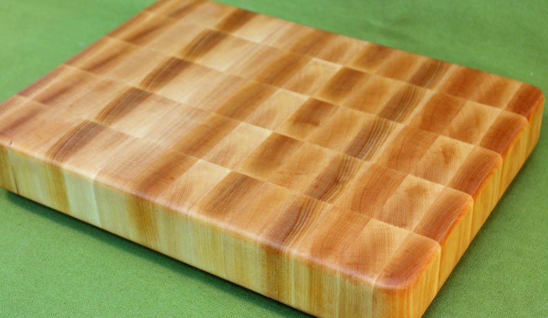 yellow-birch-cutting-board